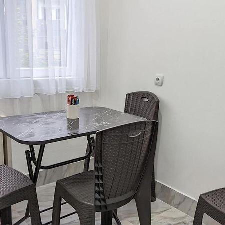 Main Square Apartment - سكوبجي المظهر الخارجي الصورة
