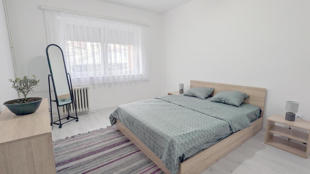 Main Square Apartment - سكوبجي المظهر الخارجي الصورة